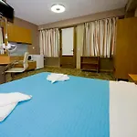 アパートホテル Porto Marina クリッシ・アモウディア