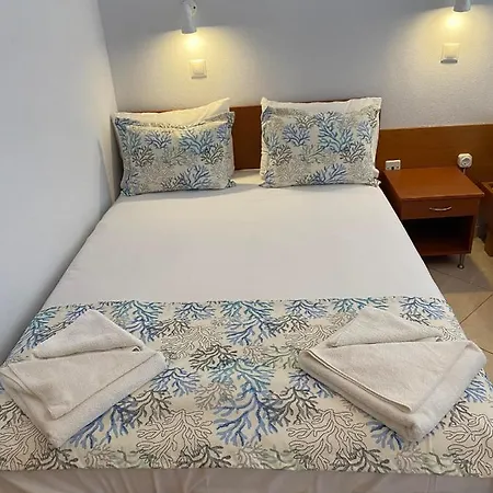 Porto Marina Lägenhetshotell Chrisi Ammoudia