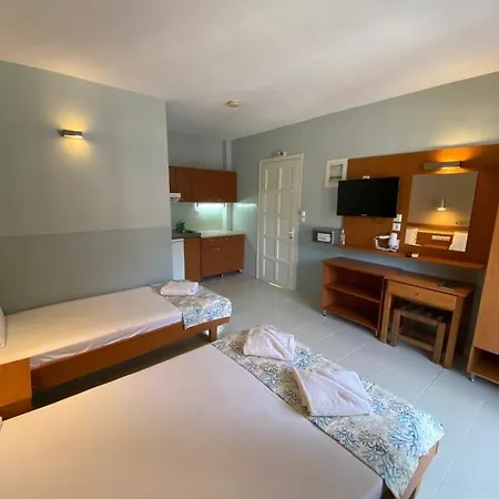 Lägenhetshotell Porto Marina 2*