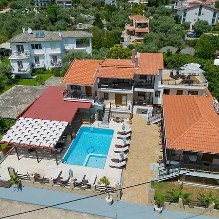Porto Marina Chrisi Ammoudia