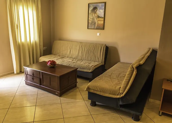 アパートホテル Porto Marina 3*