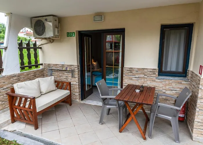 Porto Marina アパートホテル クリッシ・アモウディア